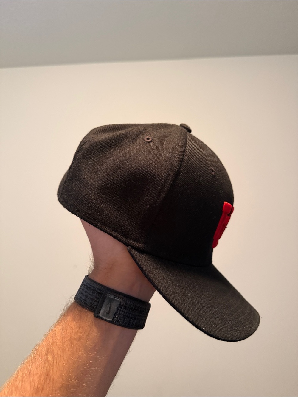 Utah University Under Armour Player Exclusive - Picture 6 of 6
